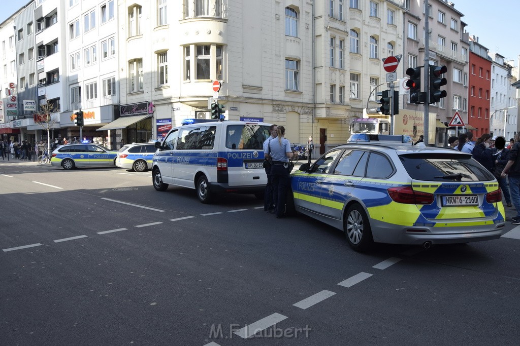 Messerstecherei Koeln Muelheim Frankfurterstr Rodiusstr P20.JPG - Miklos Laubert